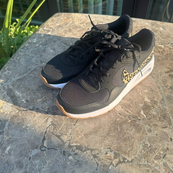 Women's Air Max SC Sneaker size 9.5 - Picture 8 of 8